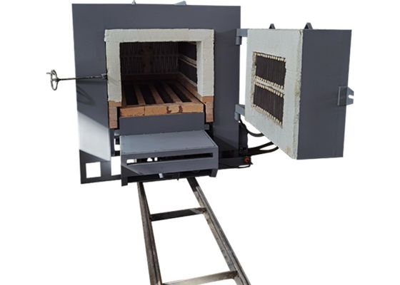 Large Scale Metal Heat Treatment Furnace Tempering Annealing Normalizing Furnace